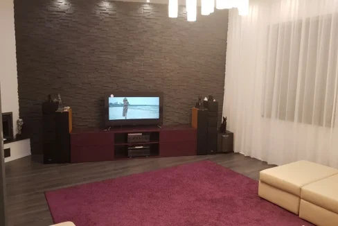 WhatsApp Image 2017-12-05 at 10.12.02