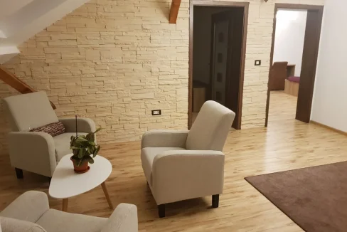 WhatsApp Image 2017-12-05 at 10.12.08