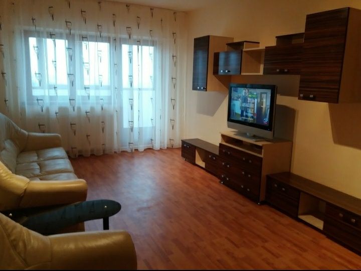 Inchiriez apartament 2 camere zona Vlaicu-Lebada
