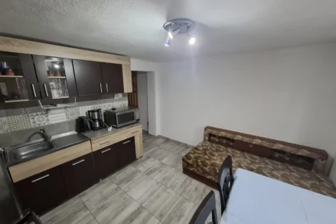 WhatsApp Image 2025-11-13 at 16.14.18 (1)