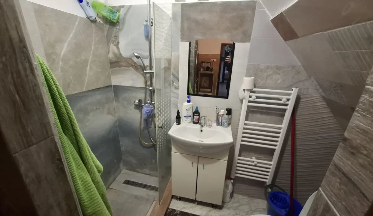 WhatsApp Image 2025-11-13 at 16.14.49 (1)