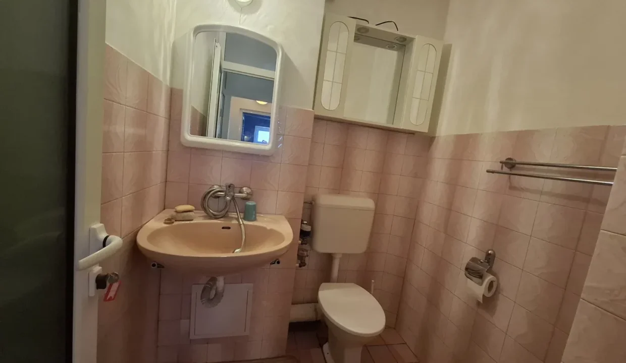 WhatsApp Image 2025-11-17 at 12.39.04 (10)