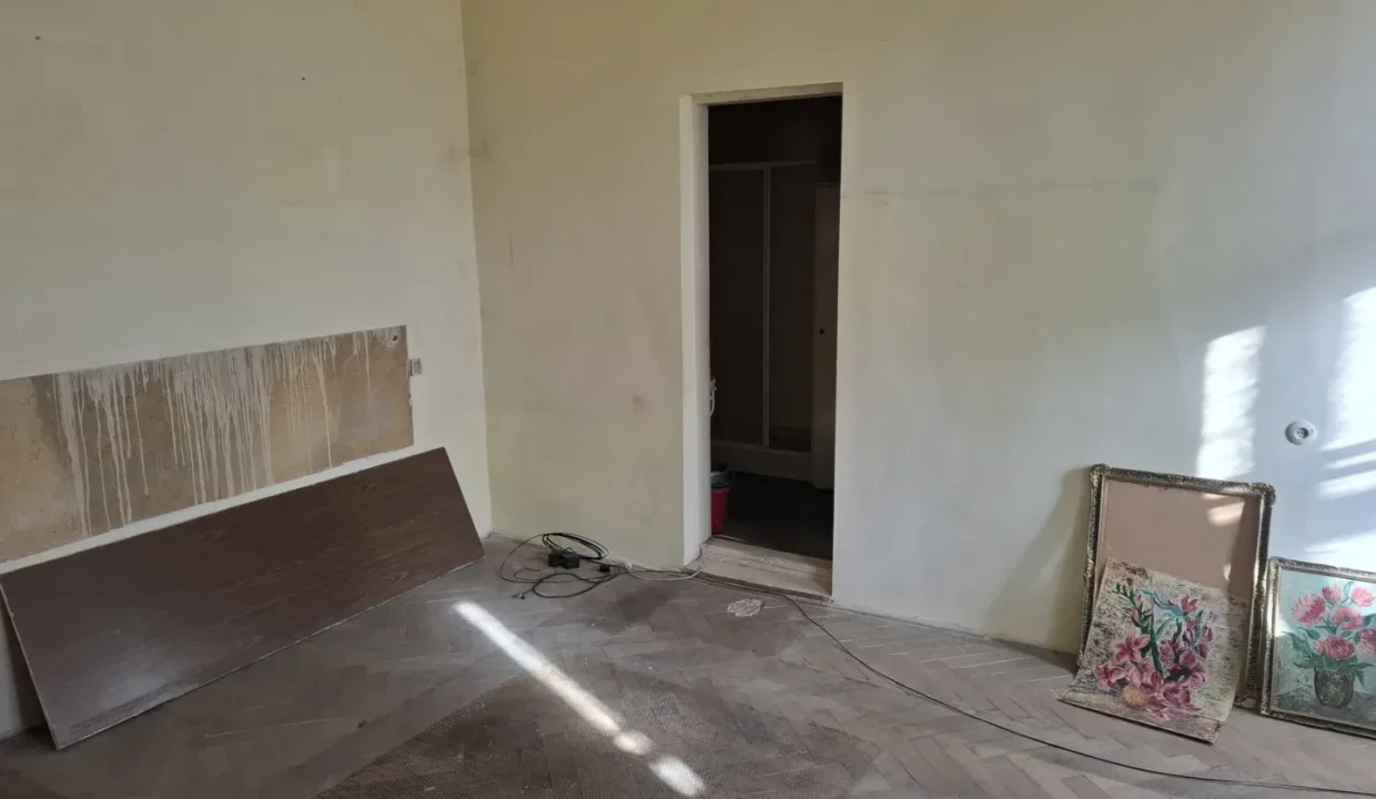 WhatsApp Image 2025-11-17 at 12.40.26 (1)