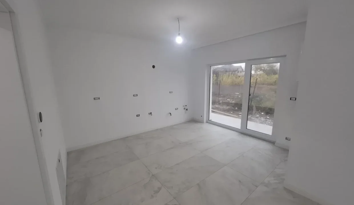 WhatsApp Image 2025-11-28 at 10.49.17 (2)