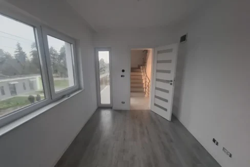 WhatsApp Image 2025-11-28 at 10.49.18 (3)