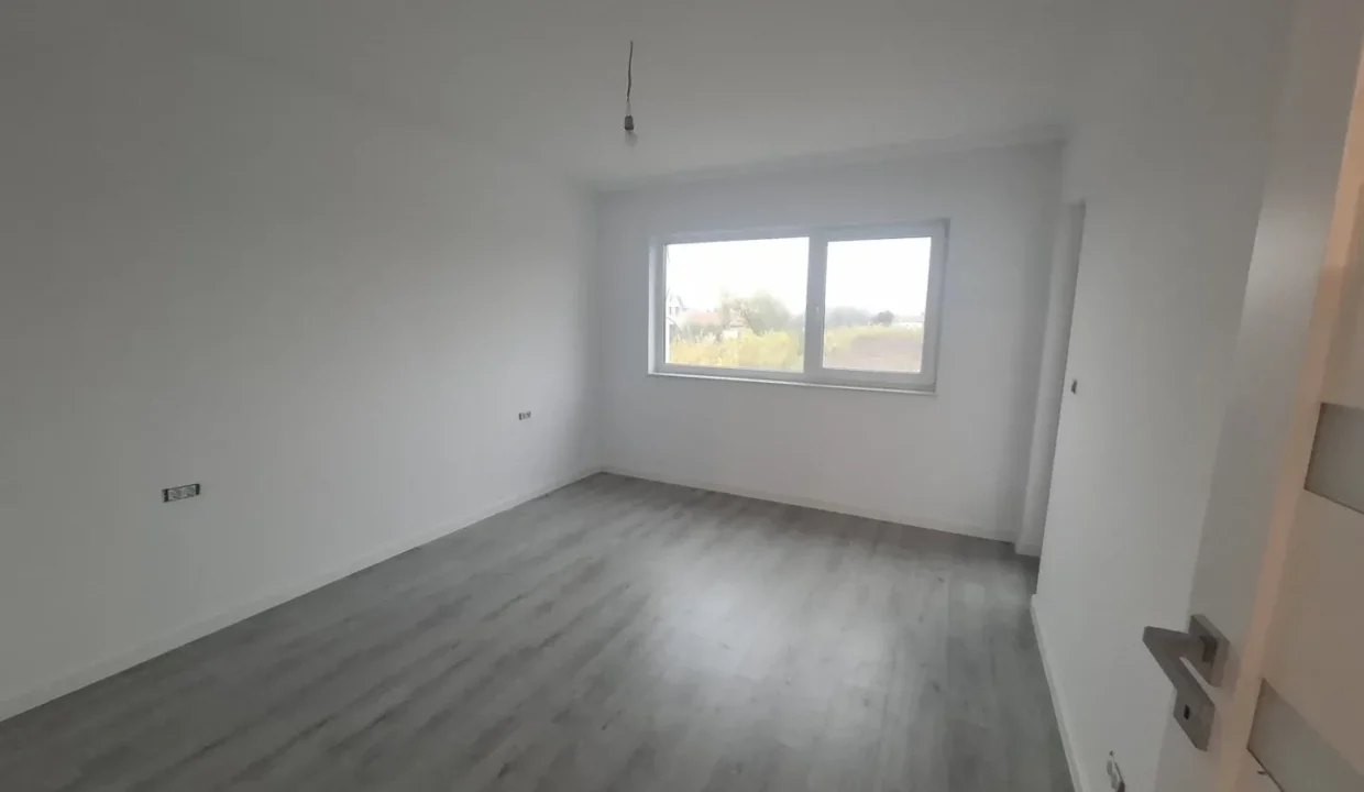 WhatsApp Image 2025-11-28 at 10.49.21