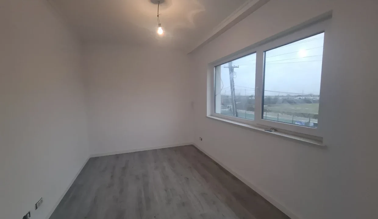 WhatsApp Image 2025-11-28 at 10.49.22 (1)