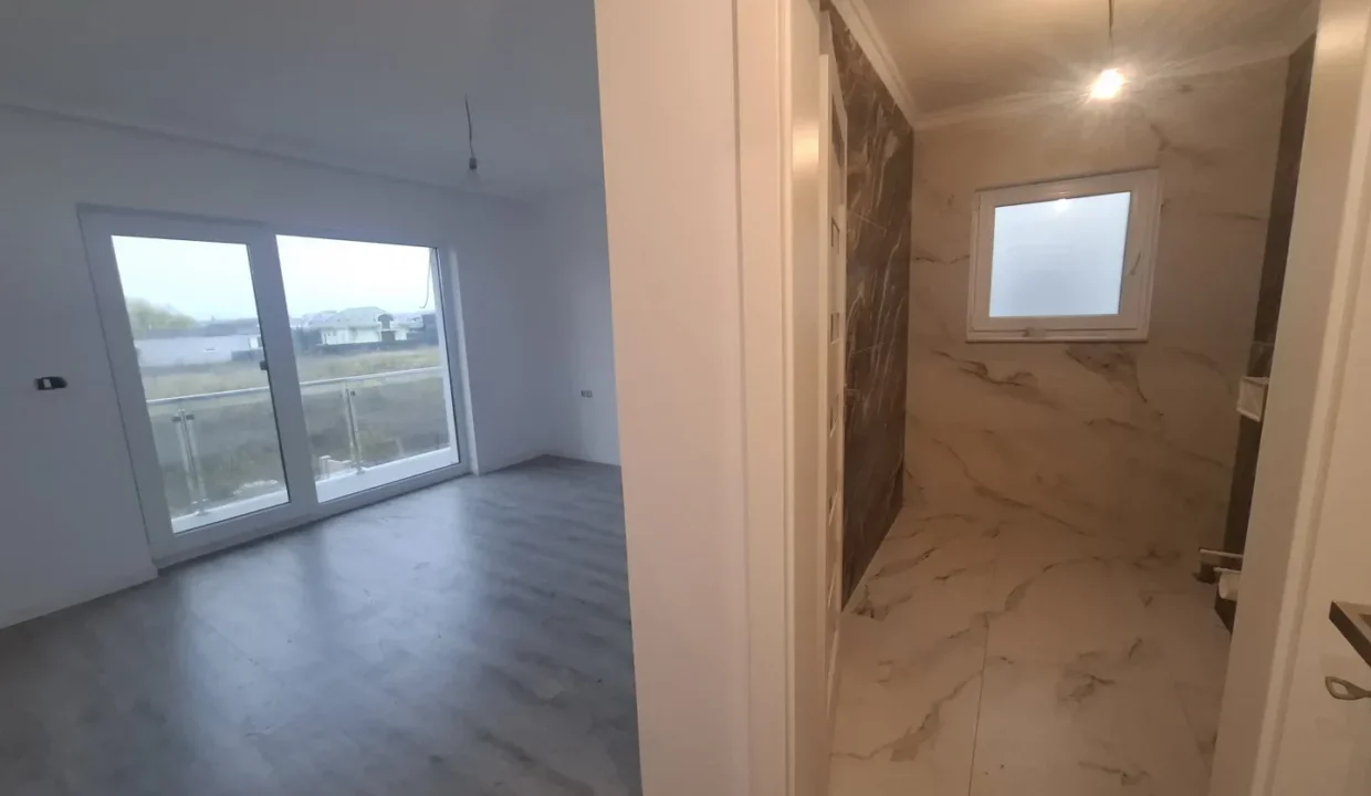 WhatsApp Image 2025-11-28 at 10.49.22