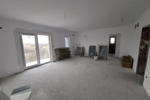 WhatsApp Image 2025-11-28 at 10.53.00