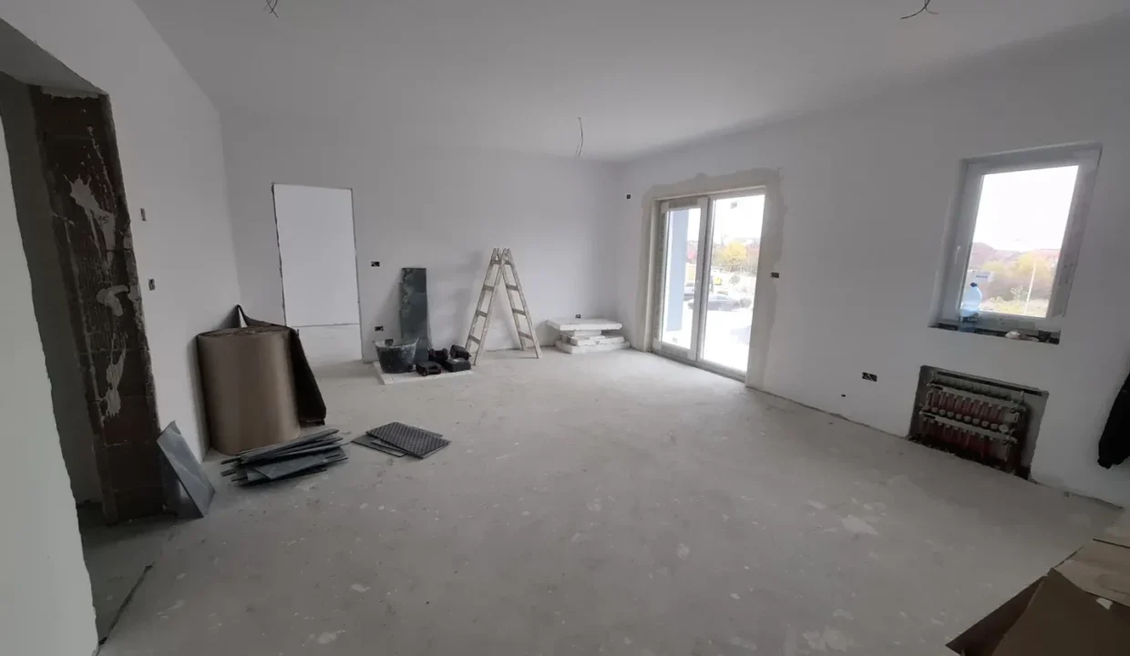 WhatsApp Image 2025-11-28 at 10.53.03 (1)