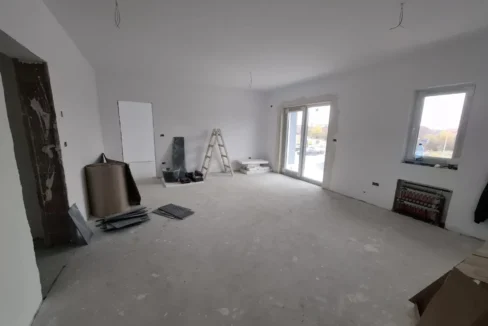 WhatsApp Image 2025-11-28 at 10.53.03 (1)