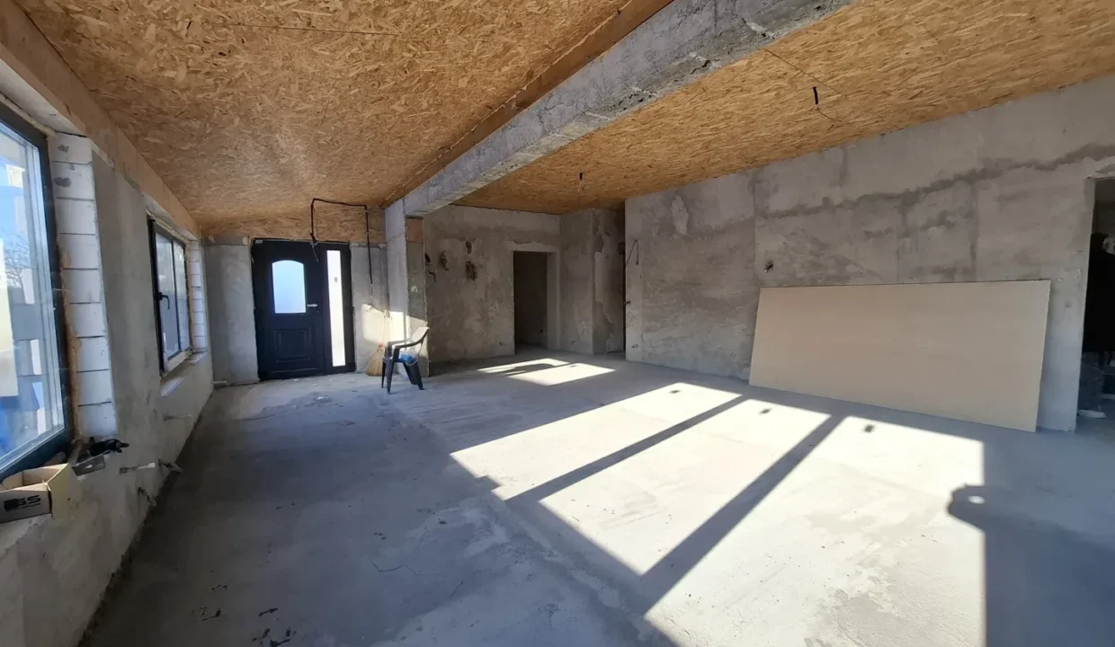 WhatsApp Image 2026-01-13 at 12.03.46 (5)