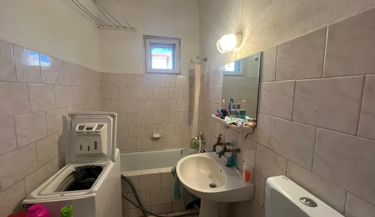 1ee36df8-0e76-47b5-b778-d755f4e4c2e9