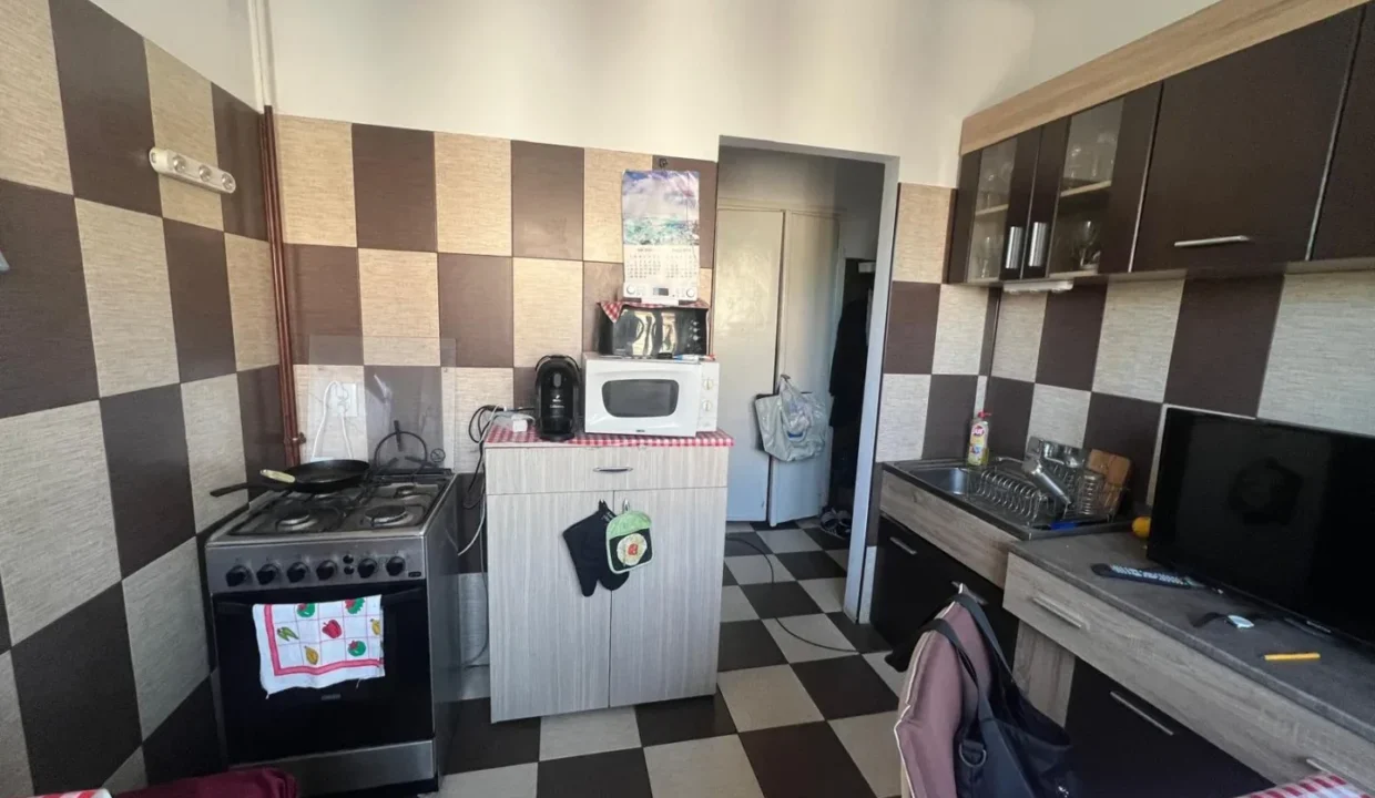 759a1f32-a3d0-4c9e-84b1-ff274d3248c4