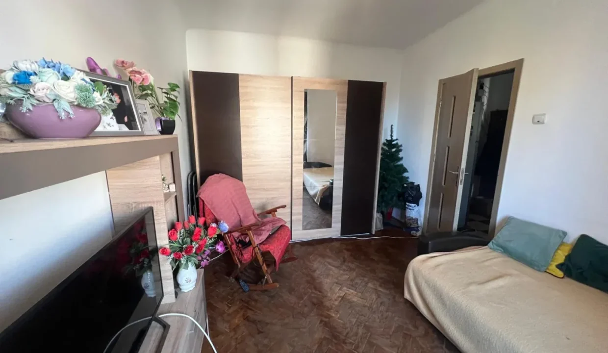 7d1bea6d-696b-4ce9-9dd8-8c50773d4cf0