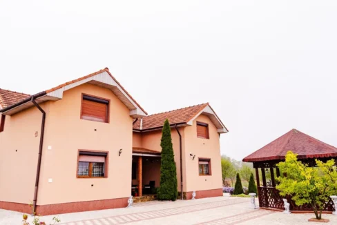 WhatsApp Image 2026-04-17 at 09.43.32