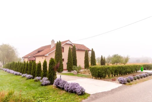 WhatsApp Image 2026-04-17 at 09.43.33 (1)