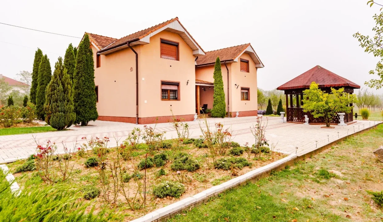 WhatsApp Image 2026-04-17 at 09.43.33 (2)