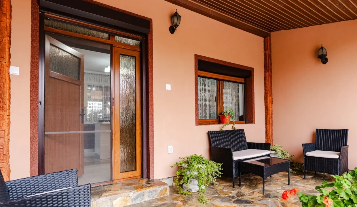 WhatsApp Image 2026-04-17 at 09.43.36 (2)