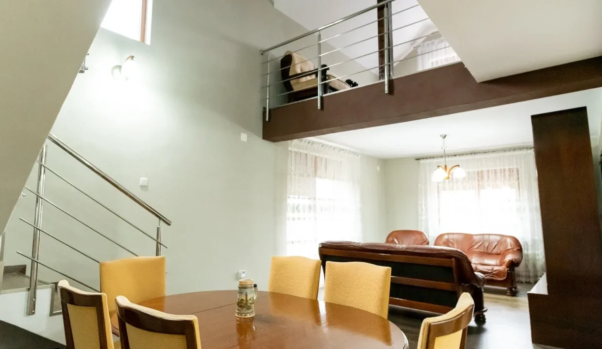 WhatsApp Image 2026-04-17 at 09.43.37