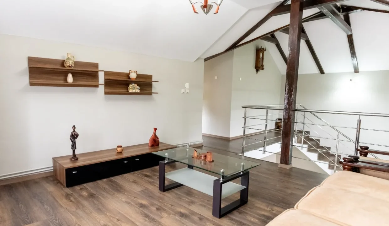 WhatsApp Image 2026-04-17 at 09.43.42 (1)